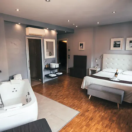 ホテル オルカーニャ フィレンツェ