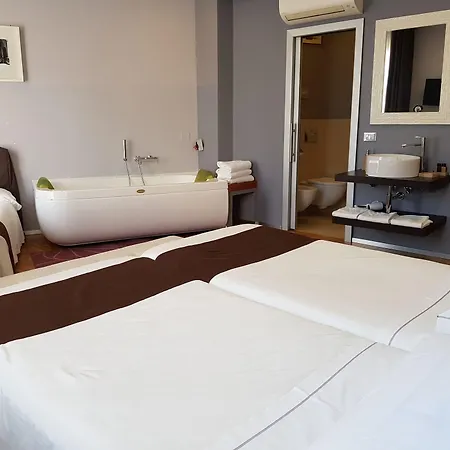 Hotel Orcagna 2*