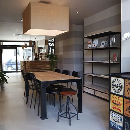 ホテル オルカーニャ 2*