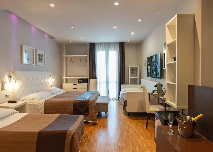 酒店 奥卡尼亚酒店 2*